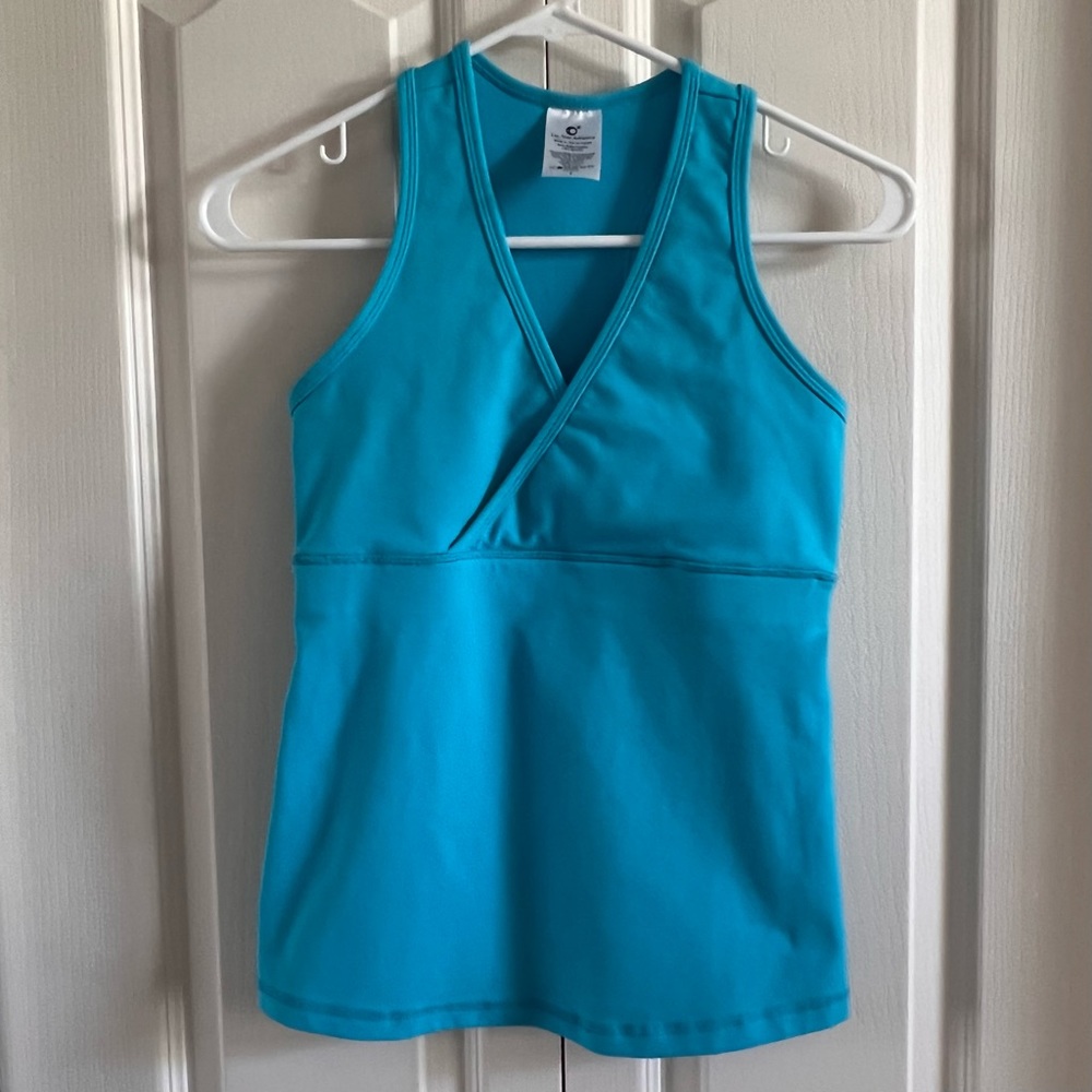 3/$25.00 🛍 Leo Star Athletica yoga/fitness tank